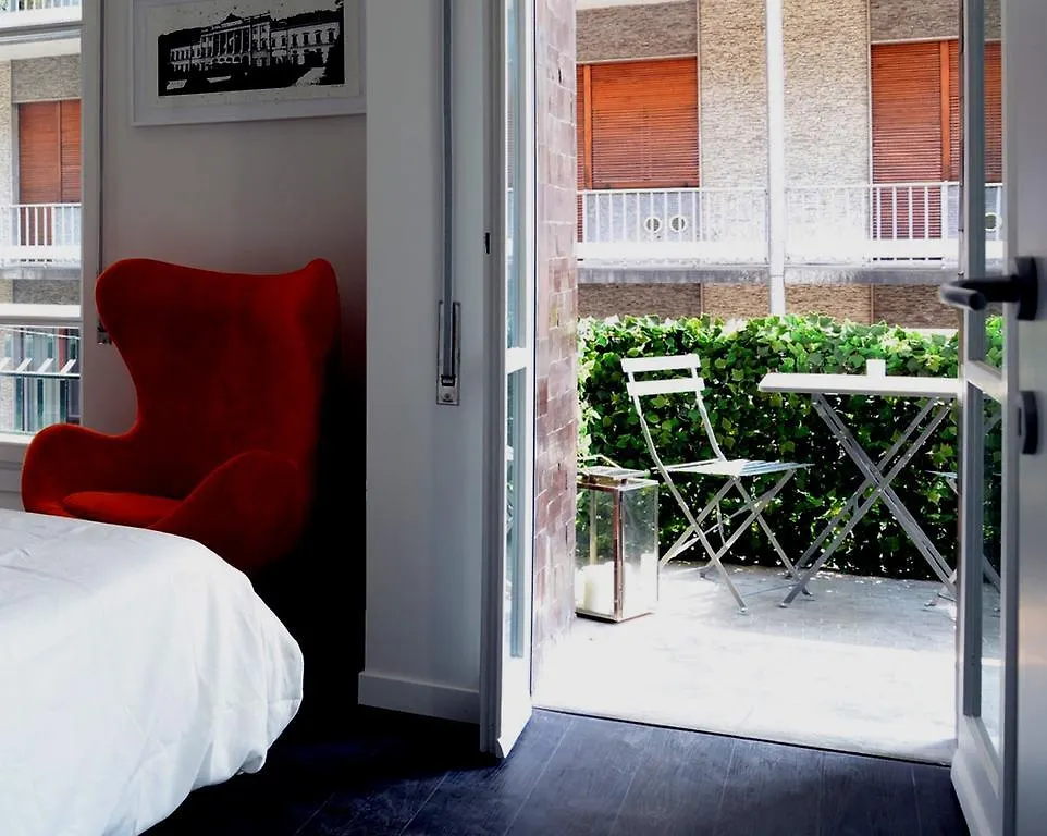 Apartment Art Design Appartamento Con Terrazzo By Logicasa Lake Como